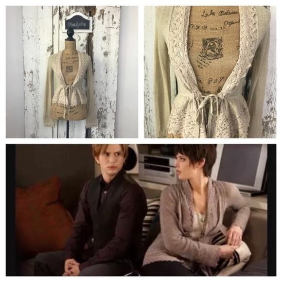 Anthropologie Sweaters - AS SEEN ON Twilight Anthro Guinevere soft scallop cardigan cream/beige